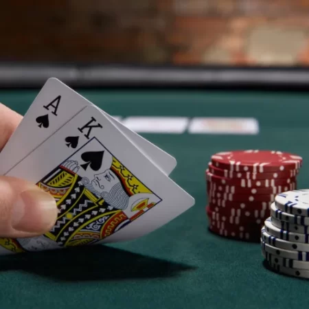 Cách chơi bài Phỏm – Tuyệt chiêu phá đảo hàng ngàn ván bài